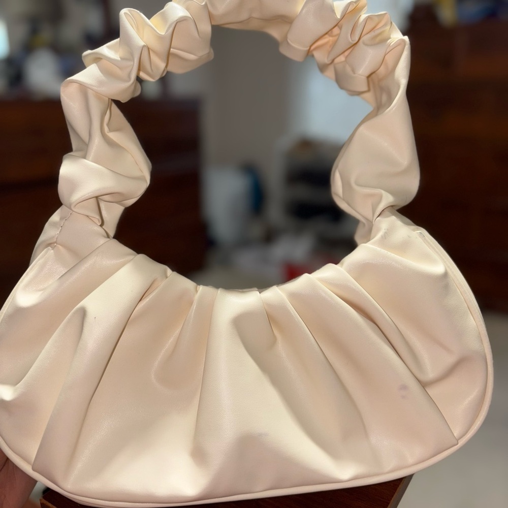 Elegant Cream Women's Bag